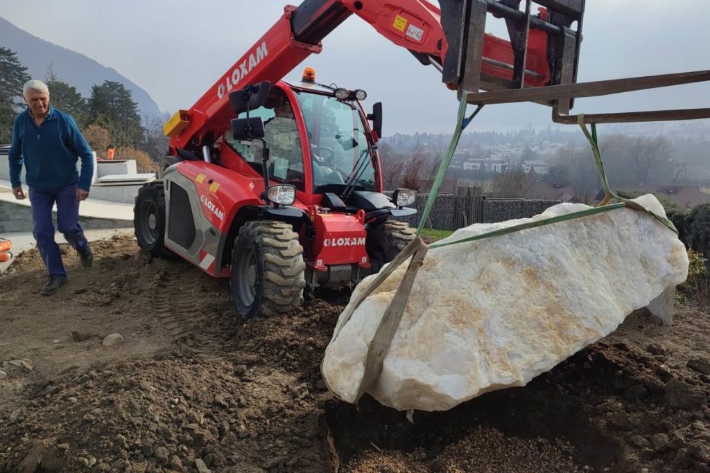 1678383902648-1200x800-1